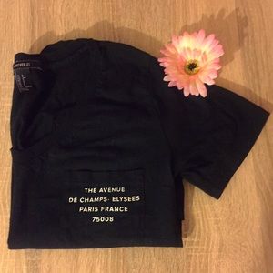 NWOT✨French V Neck Tee